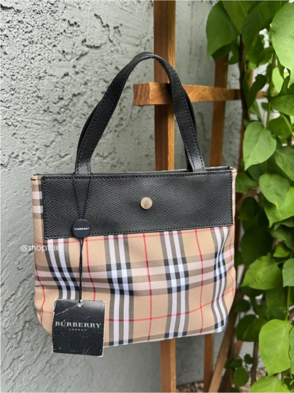 Burberry London Nova Check Handbag - Picture 2 of 15
